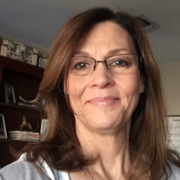 Meet your Posher, Marilyn - Picture 1 of 1